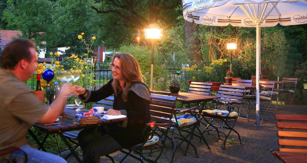 Landgasthaus Schwarzbachtal Lohsdorf Eksteriør billede